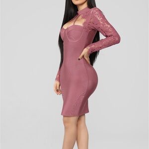 Elegant Mauve Lace Sleeve Bodycon Dress